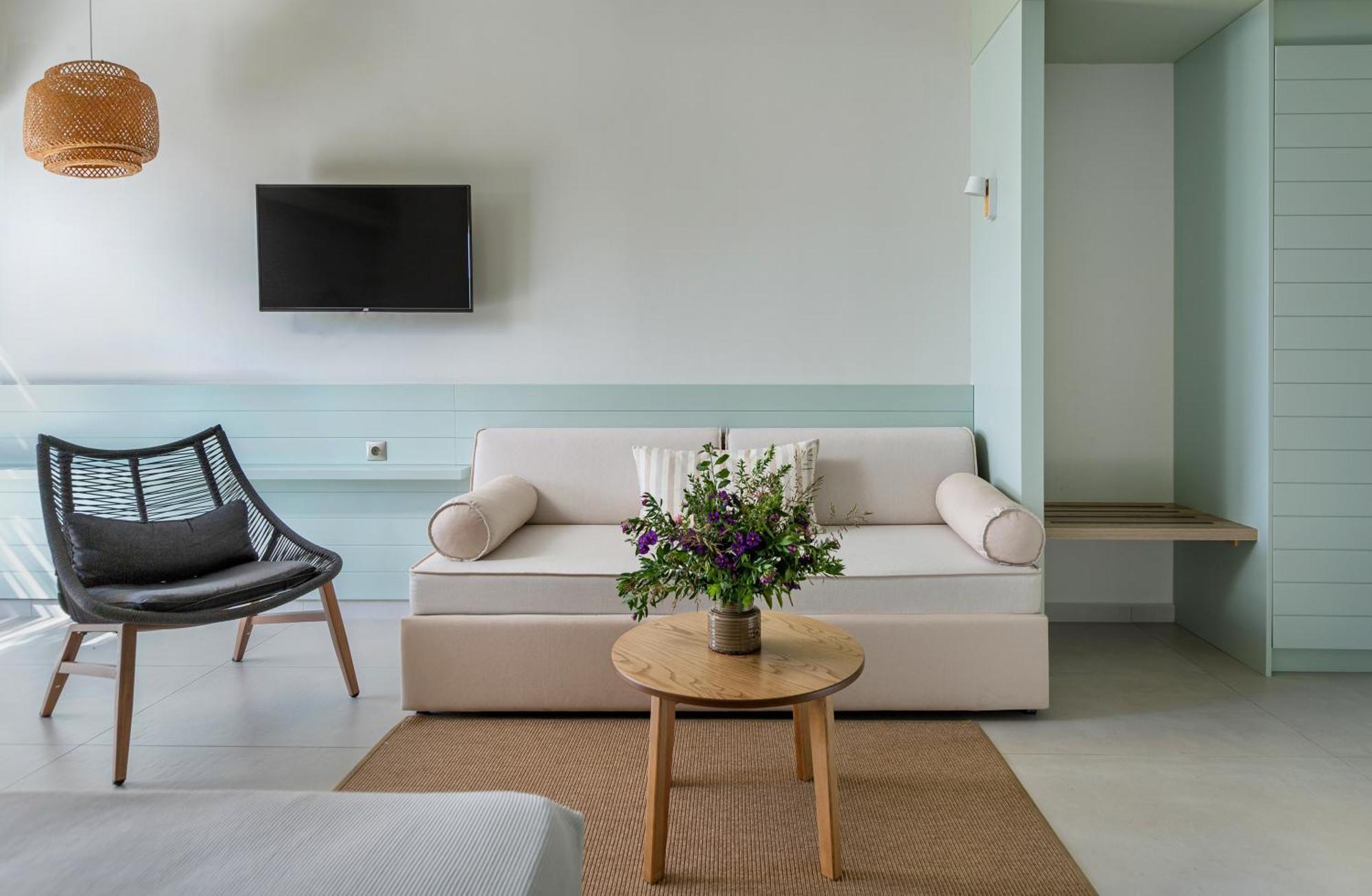 Callisto Seaside Homes & Suites Marathopoli Eksteriør billede