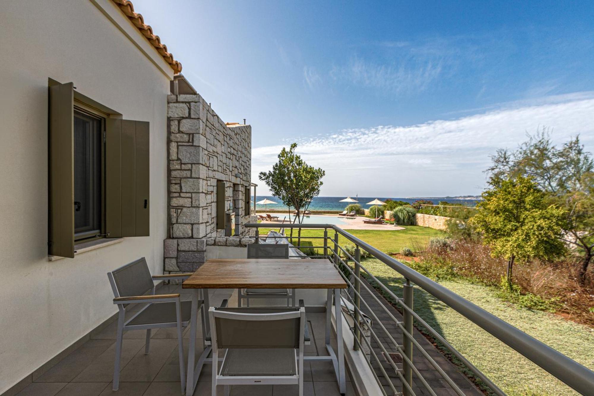 Callisto Seaside Homes & Suites Marathopoli Eksteriør billede